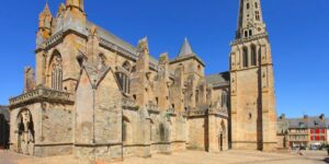 Lire la suite à propos de l’article Paimpol et la cathédrale de Tréguier